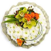 Rose and Orchid Based Posy Pad
